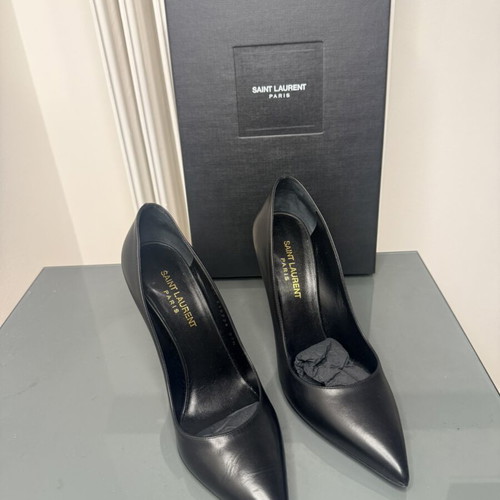 Saint Laurent Opyum patent pumps, black
