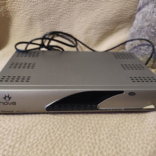 Nova Panasat Altech UEC DSD 1110 satellite decoder, vintage