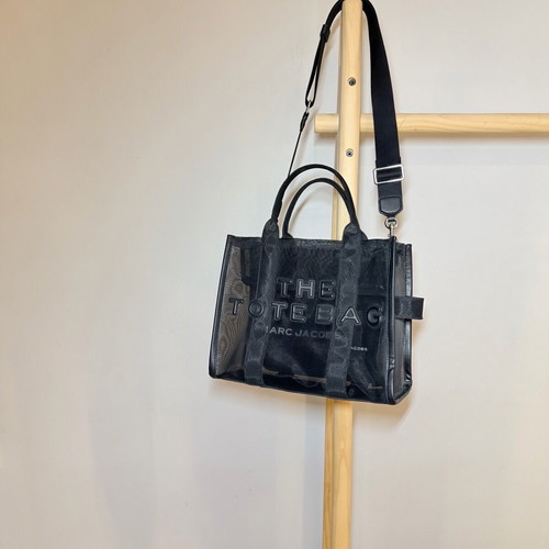 Marc Jacobs shoulder bag used, black and silver