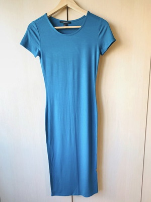 Forever21 cotton turquoise dress like new, midi short sleeve