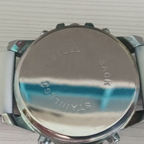 Wristwatch like new unisex