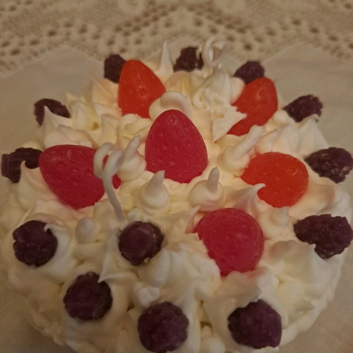 Cake candle new mini with fruit decoration