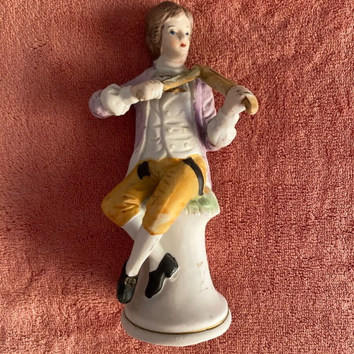 Decorative The Violinist used