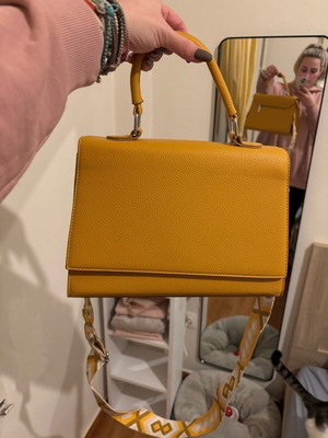 Handbag shoulder bag like new, yellow with boho strap
