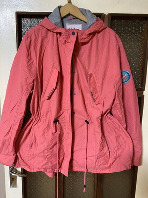 Women's jacket like new, size 48