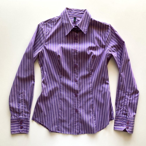 Benetton women's shirt slim fit size S like new purple