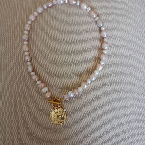 Handmade necklace with baroque pearls new in white and pink