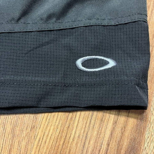 Oakley Technical Cargo Shorts black, new, size L