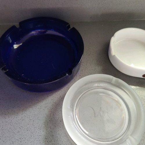 Various ashtrays new, pack of 5 pieces