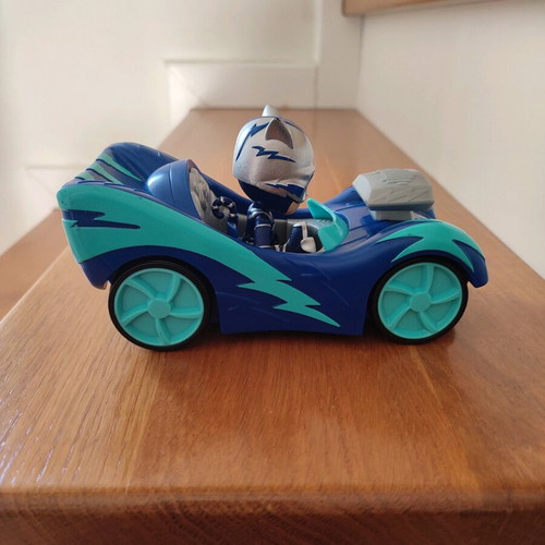 Pj Masks car and Catboy figure like new