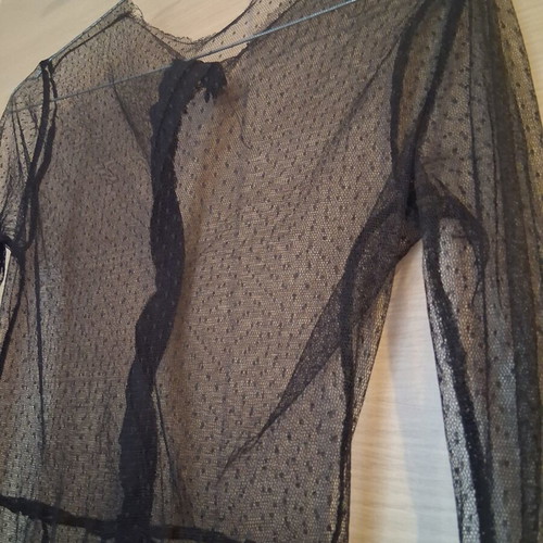 Lace onesie with polka dots medium, like new, black