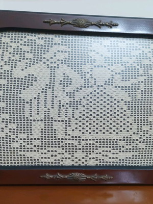 Vintage wooden decorative serving tray like new with lace and metal handles