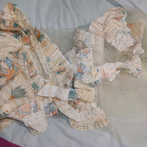 Ira crib set package new