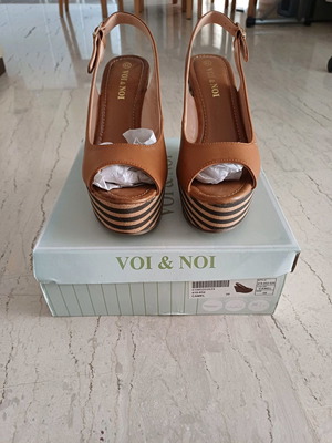 Voi & Noi platform shoes new, brown, size 39