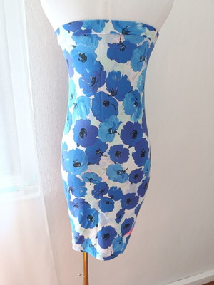Strapless Mini Dress Superdry like new, white and blue