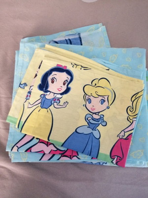Bed sheets for children's bed 190 princesses like new