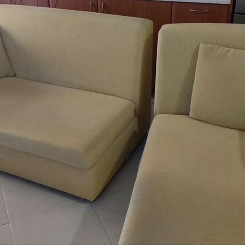Living room sofa set like new, two pieces, corner design