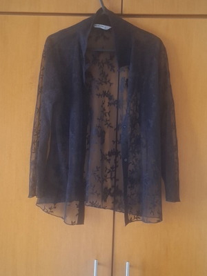 Stradivarius women's lace shirt with inner tank top, like new, black