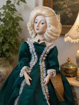Franklin Heirloom Dolls porcelain doll, 50 cm, vintage