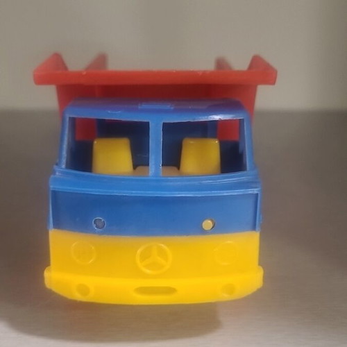 Vintage truck made in Greece collectible, width 15cm