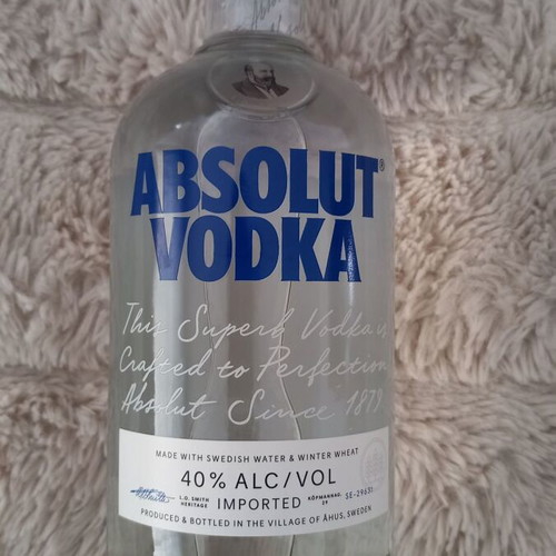Absolut Vodka 700ml new