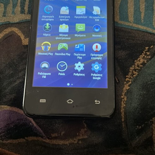 Vero N402 smartphone μεταχειρισμένο, μαύρο, Android, μέχρι 7.9 MP κάμερα
