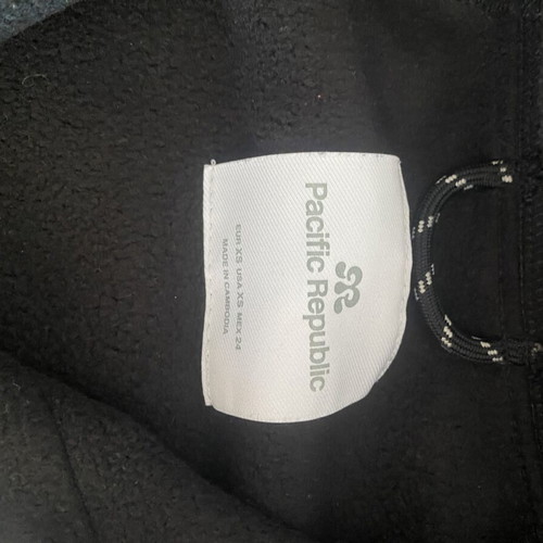 Pull & Bear Pacific Republic black fleece sweatshirt