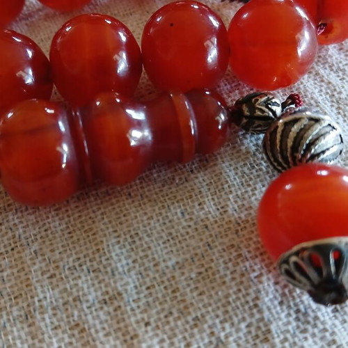 Mastic Bakelite Worry Beads with Silver Elements Like New