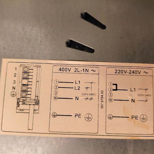 Electrolux EHF6342XOK Ceramic Hob like new, 6 zones, black