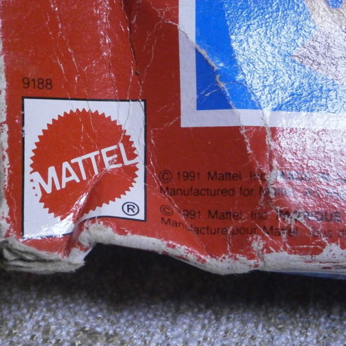 Hook Lost Boy Water Rifle Mattel 1991 new with box