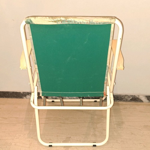 Set of metal folding beach chairs used, 3 pieces