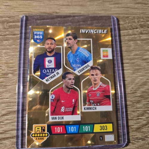 Panini FIFA 365 2022-2023 Adrenalyn XL Invicible card like new