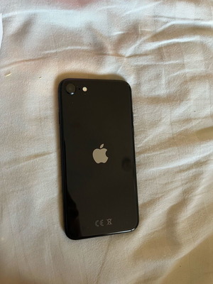IPhone SE 2020 като нов, 64GB, черен, проблем с батерията