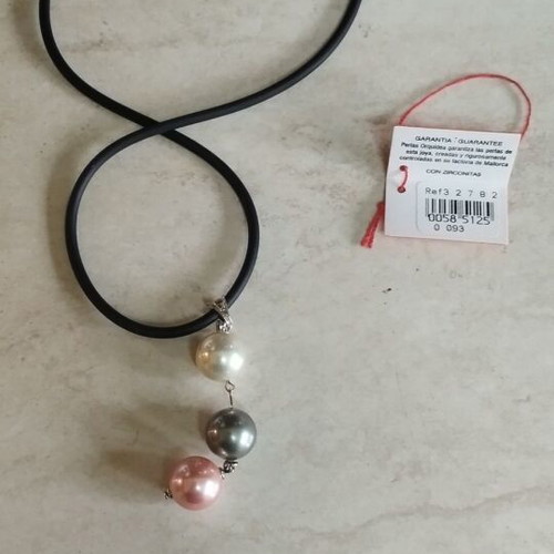 Pendant with authentic Mallorca pearls like new