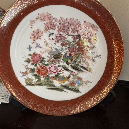 Sachuma Royal Plate like new, handmade Japanese Yama Dori design