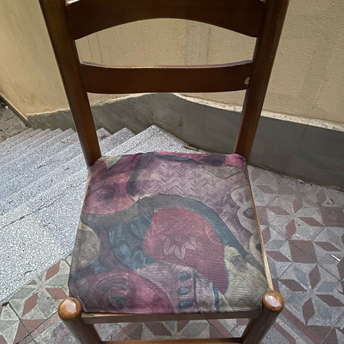 Ξύλινη καρέκλα με μαξιλάρι μεταχειρισμένη