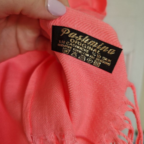 Authentic coral pashmina scarf new, cashmere silk