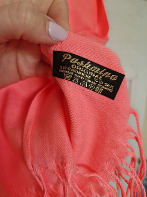Authentic coral pashmina scarf new, cashmere silk