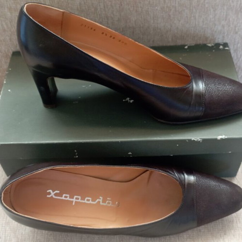 Haralas leather pumps, black, size 38.5