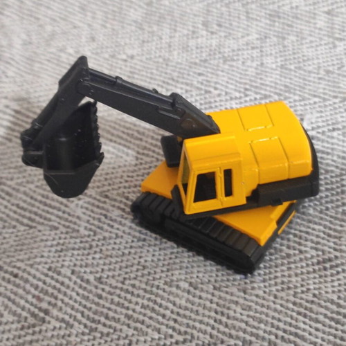 Majorette toy excavator used, 8cm
