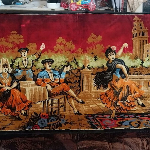 Vintage Italian Plush Wall Rug 102 cm x 55 cm like new