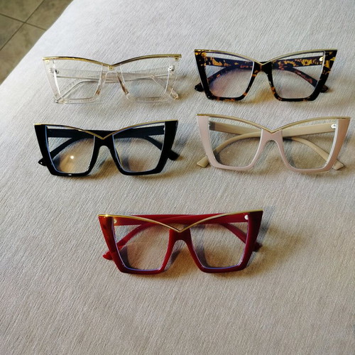 Eyeglasses new with blue screen protection filter multicolor