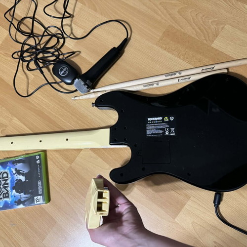 Rock Band set for Xbox 360 used with box and accessories