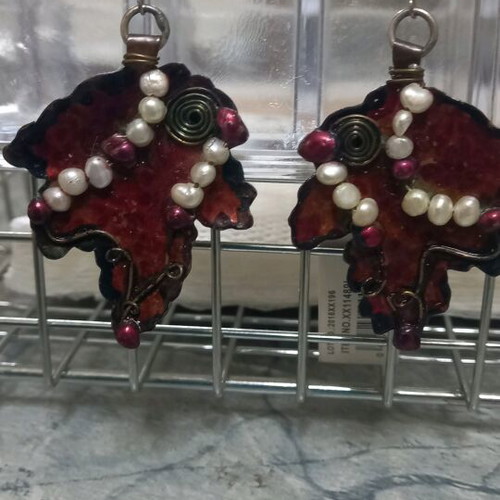Handmade dangling earrings like new, dark red with pearls