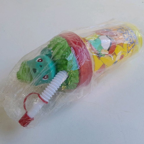 Pokemon glass with Bulbasaur figure season 1 1999 Nintendo new