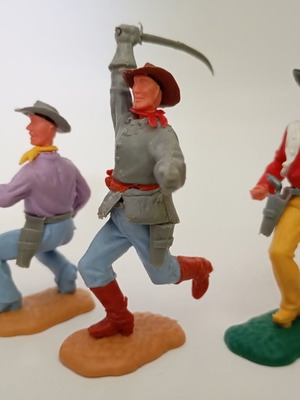 Timpo Toys set of 3 figures used, 2 cowboys and 1 southern officer
