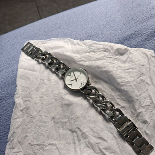 Oozoo women's watch with chain bracelet used, silver tone