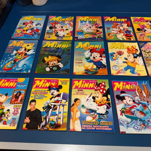 Minnie Disney collectible magazines used, set of 36