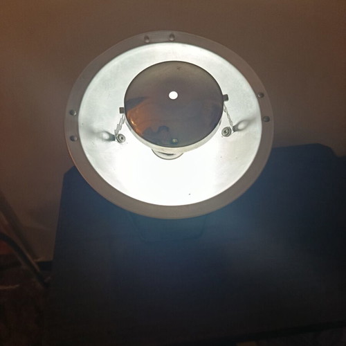 Handmade table lamp with adjustable aluminum spotlight