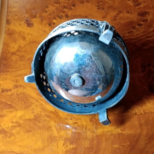 Antique reception bell silver alloy tripod like new